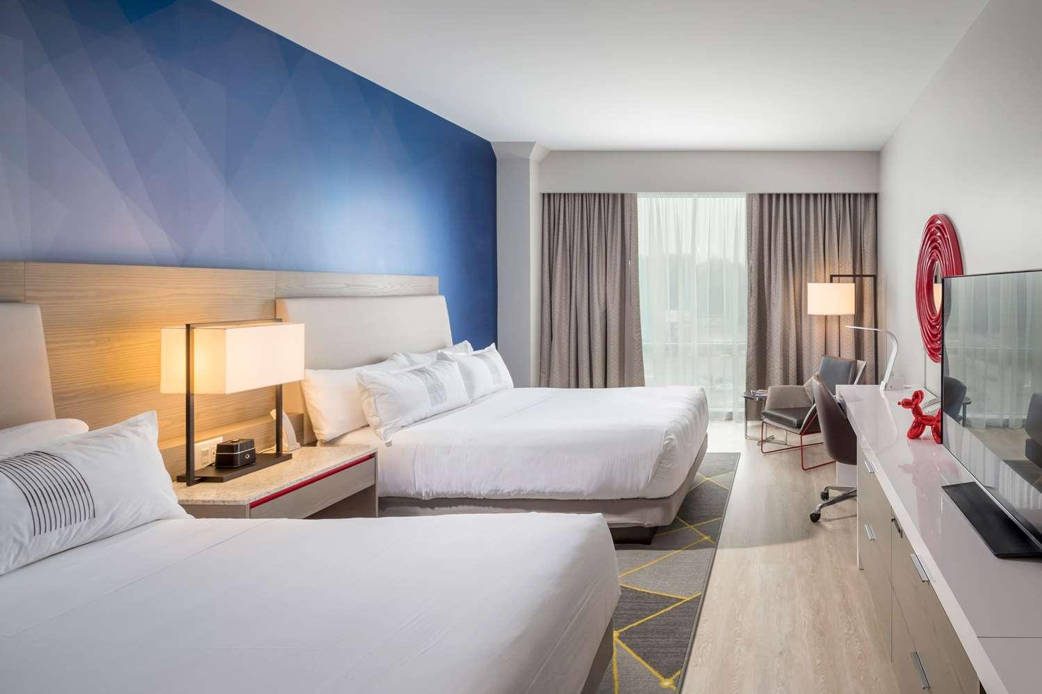The Summit Hotel Cincinnati Bagian luar foto