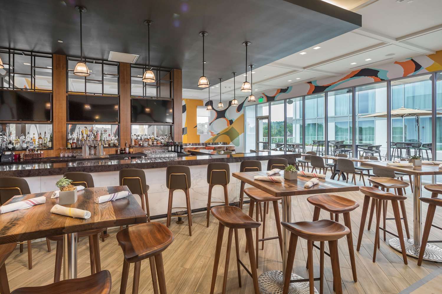 The Summit Hotel Cincinnati Bagian luar foto